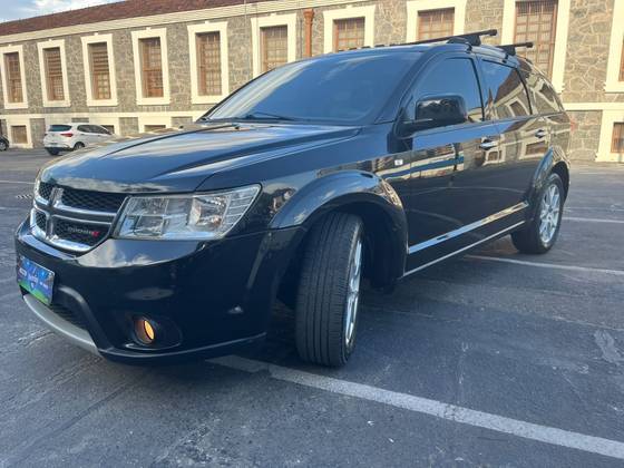 DODGE JOURNEY 3.6 RT V6 GASOLINA 4P AUTOMÁTICO